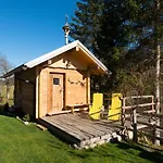 In St Martin With Sauna & Mountain Views