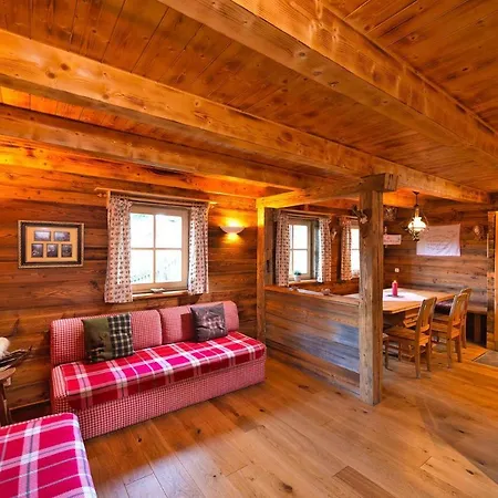 In St Martin With Sauna & Mountain Views * Sankt Martin am Tennengebirge