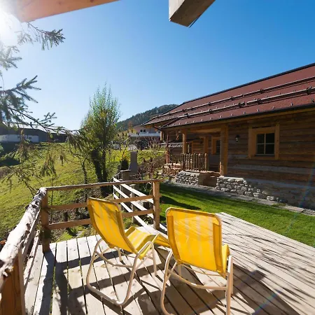 In St Martin With Sauna & Mountain Views *