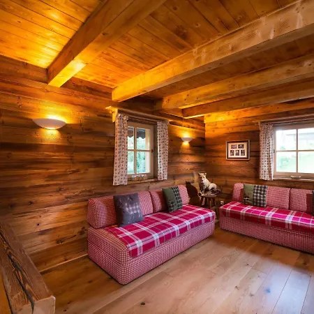 Steinbock, St Martin Am Tennengebirge Chalet *
