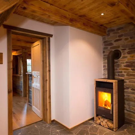 In St Martin With Sauna & Mountain Views Chalet