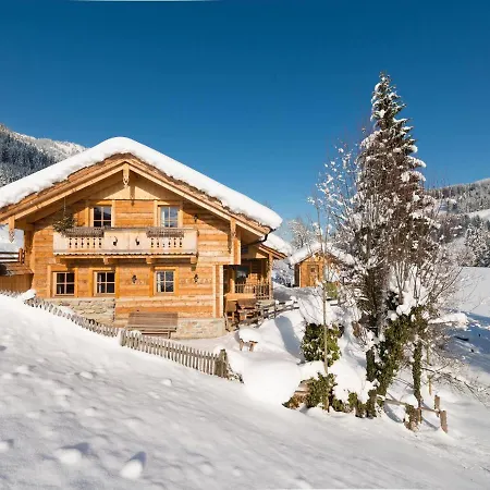 Chalet In St Martin With Sauna & Mountain Views