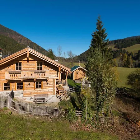 In St Martin With Sauna & Mountain Views Sankt Martin am Tennengebirge