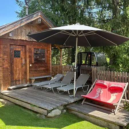 In St Martin With Sauna & Mountain Views