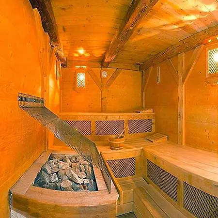 Chalet In St Martin With Sauna & Mountain Views Sankt Martin am Tennengebirge
